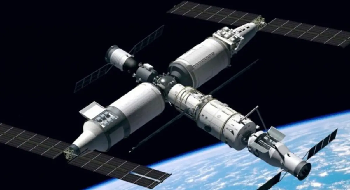 3 अंतरिक्ष यात्रियों की टली वापसी, सूक्ष्म अंतरिक्ष मलबे की स्पेस स्टेशन से टक्कर, सुरक्षा के चलते लिया गया फैसला