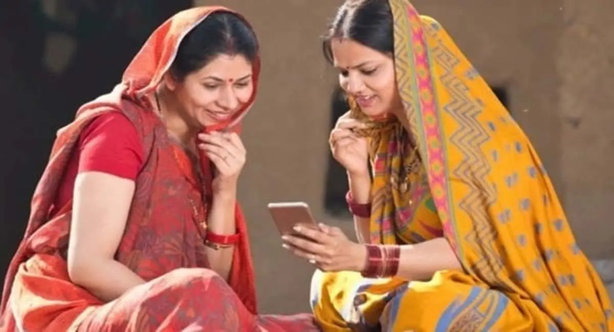 लाड़ली बहनों पर बरसा खजाना, महिलाओं को क्या-क्या मिला?