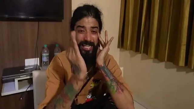 डिप्रेशन में UK07 राइडर, परिवार पर लगाए टॉर्चर के आरोप