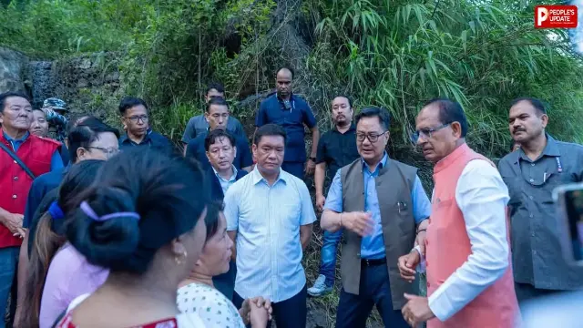 पीड़ित परिवारों से मिले शिवराज सिंह चौहान, अधिकारियों को दिए बड़े निर्देश