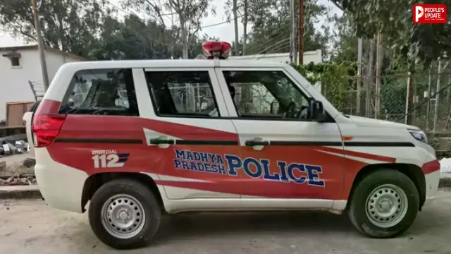 आरक्षक से छीना मोबाइल, पुलिसकर्मियों से मारपीट के बाद आरोपी फरार