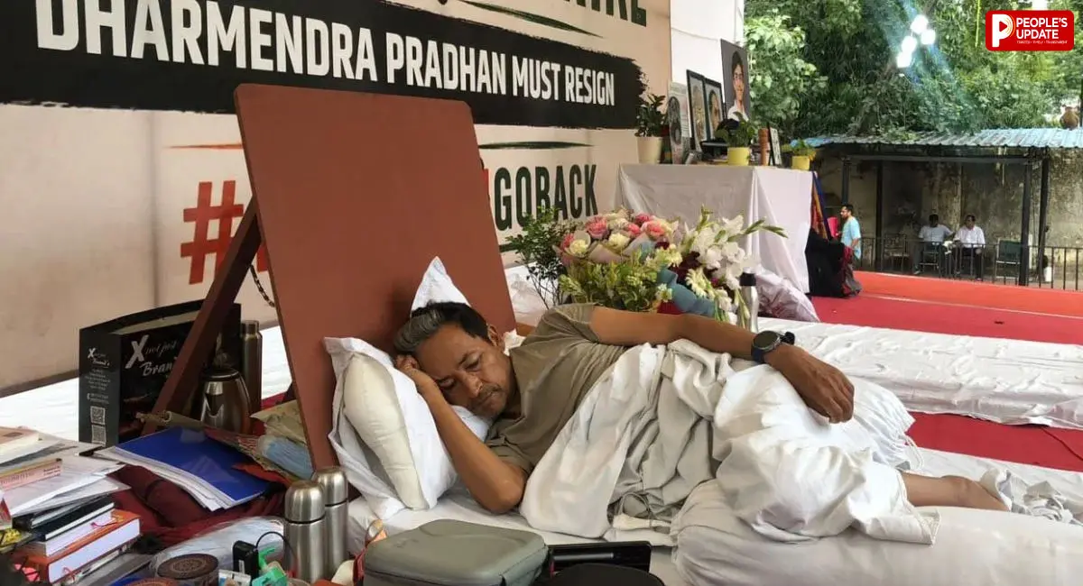 'सोनम वांगचुक को घसीटकर ले गई पुलिस', अभिजीत दीपके का बड़ा आरोप; बोले- 'हम नहीं जानते उन्हें कहां ले गए'