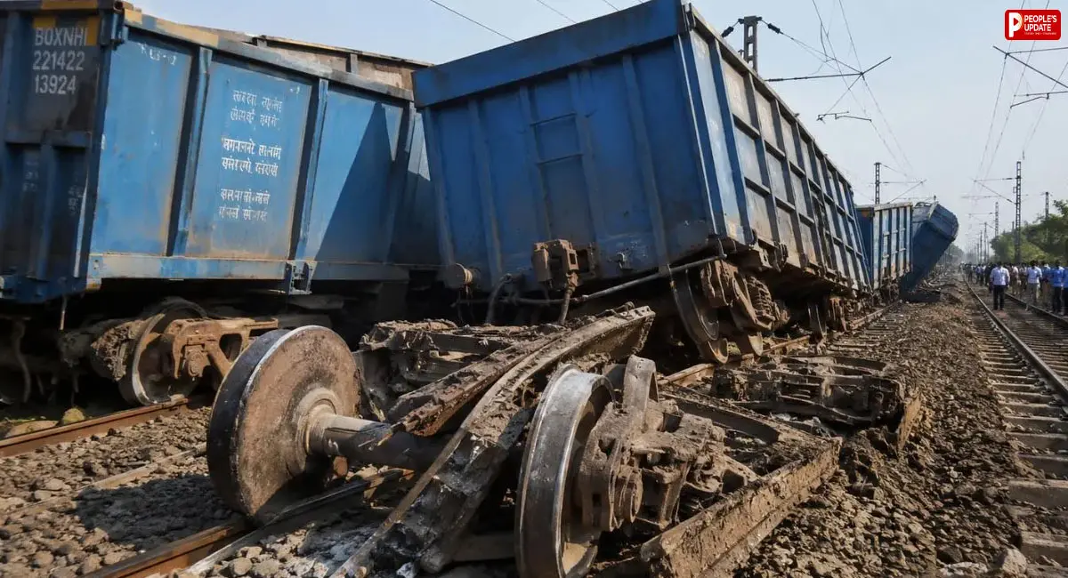 मालगाड़ी के 6 डिब्बे पटरी से उतरे, 53 ट्रेनें प्रभावित, यात्रियों को हुई भारी परेशानी