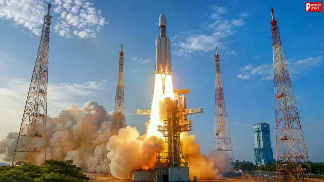 सरकारी नौकरी का गोल्डन चांस! VSSC में 462 अप्रेंटिस पदों पर बंपर  भर्ती, 25 जुलाई को सीधे पाएं नौकरी