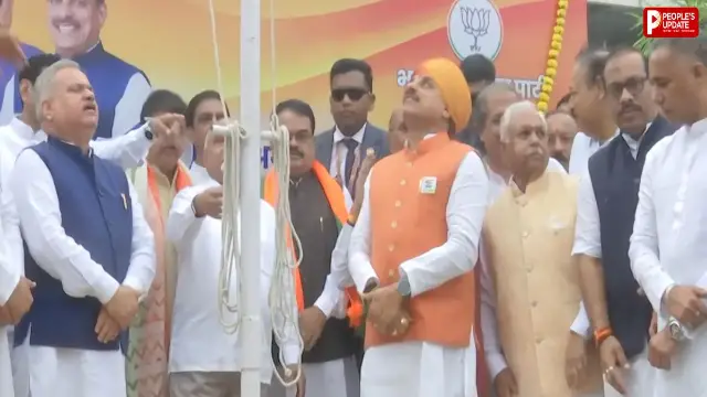 भोपाल स्थित BJP कार्यालय में फहराया तिरंगा, CM मोहन यादव और हेमंत खंडेलवाल रहे मौजूद