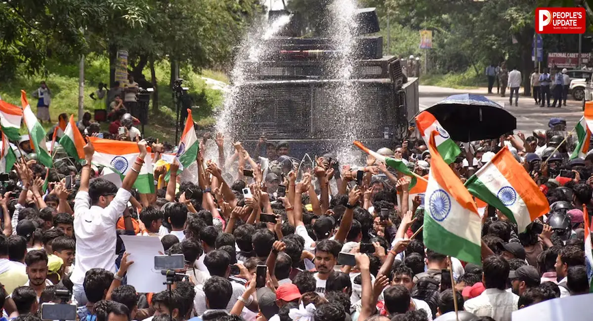 झारखंड में छात्रों का बड़ा प्रदर्शन, तिरंगा यात्रा के बाद 20 अगस्त को CM आवास घेराव का ऐलान