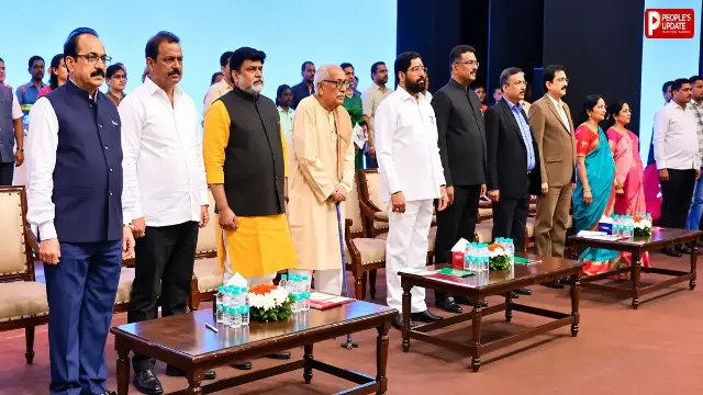 वंदे मातरम् की जगह बजा लता मंगेशकर के एल्बम का गाना, 4 मिनट तक खड़े रहे लोग; एकनाथ शिंदे ने मांगी माफी
